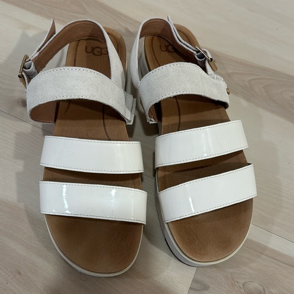 UGG braelyn platform sandal in white size 9.5 - Picture 1 of 12
